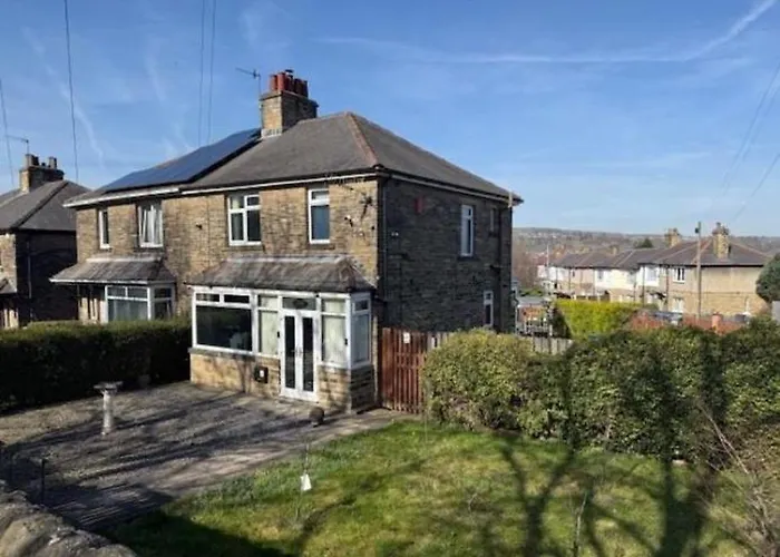 Peaceful Area Near Historic Saltaire * 布雷得佛